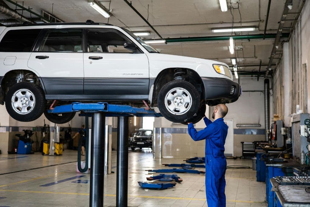 Universal Garage Workshop